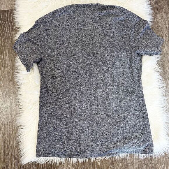 Lululemon Mens Short Sleeve Tee Tshirt Size Medium Heathered Gray Acive Basic - Picture 2 of 4